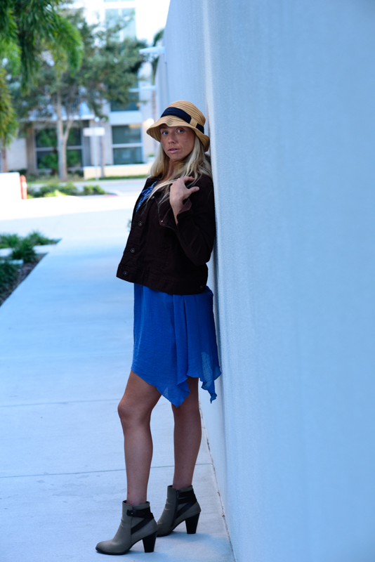 Female model photo shoot of Rachel Ledford in Downtown St. Petersburg, FL