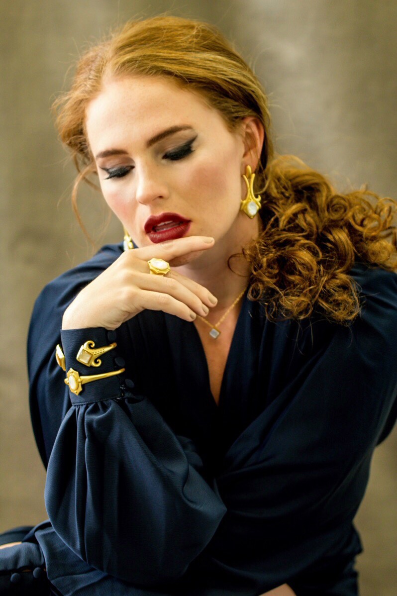 Female model photo shoot of MarieGiuffreda