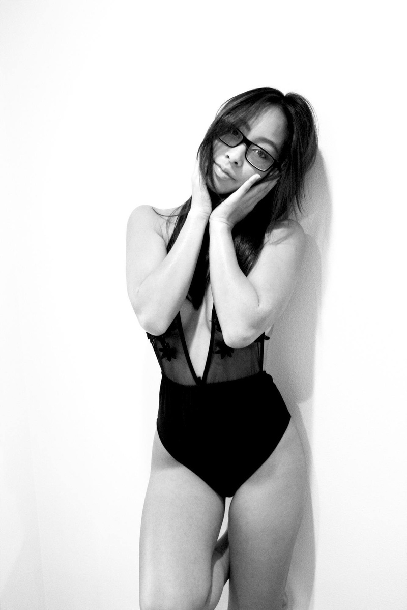 Female model photo shoot of Serene Mangmati
