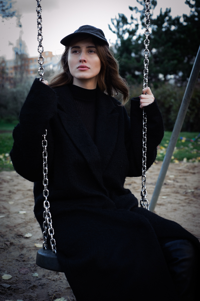 Female model photo shoot of Aneta Zamecnikova