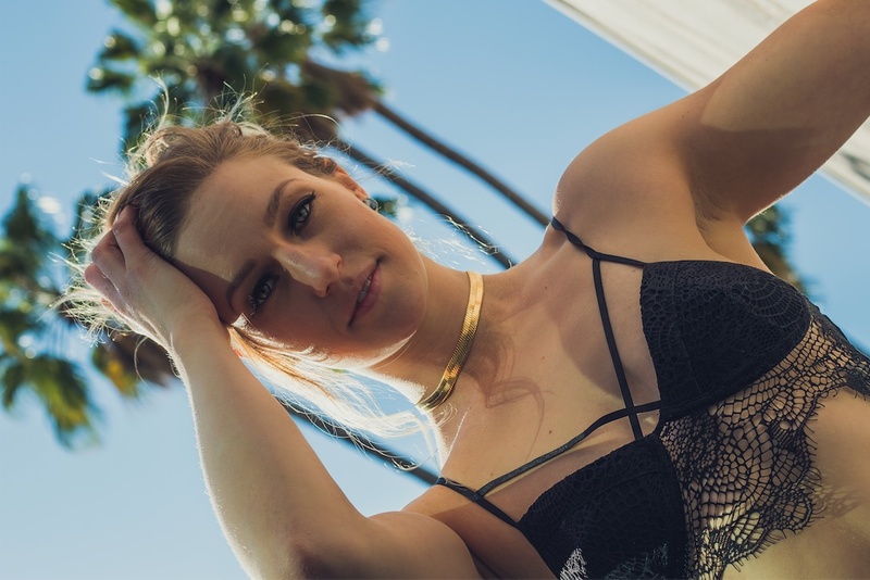 Female model photo shoot of EmilyAllison in Los Angeles