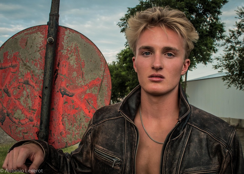 Male model photo shoot of Antonio Lexerot in SLC, Utah
