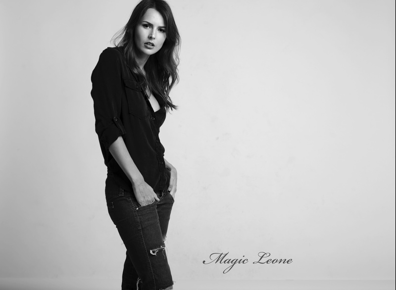 Male and Female model photo shoot of Magic Leon and Emma Stein
