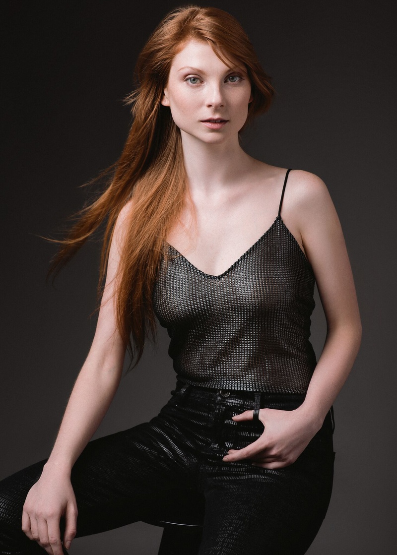 Female model photo shoot of AgnesBalazy