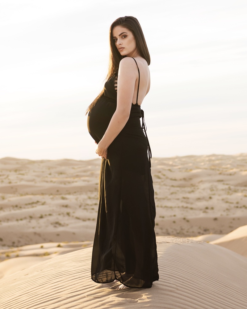 Female model photo shoot of Michaela Maffe-Morris in Algodones Dunes