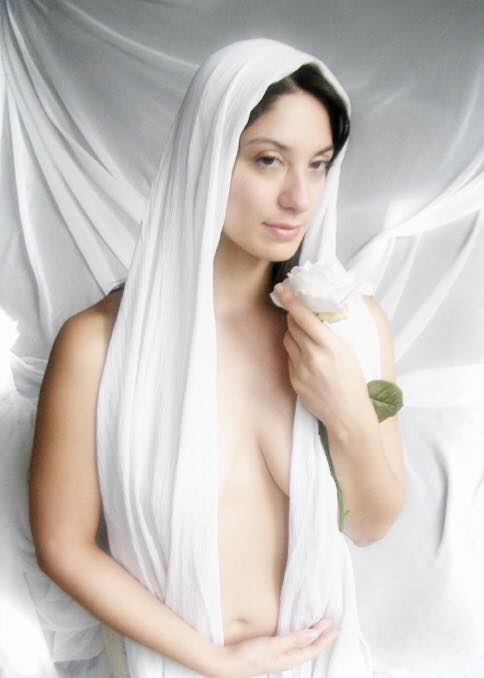 Female model photo shoot of Goddess Kanixa
