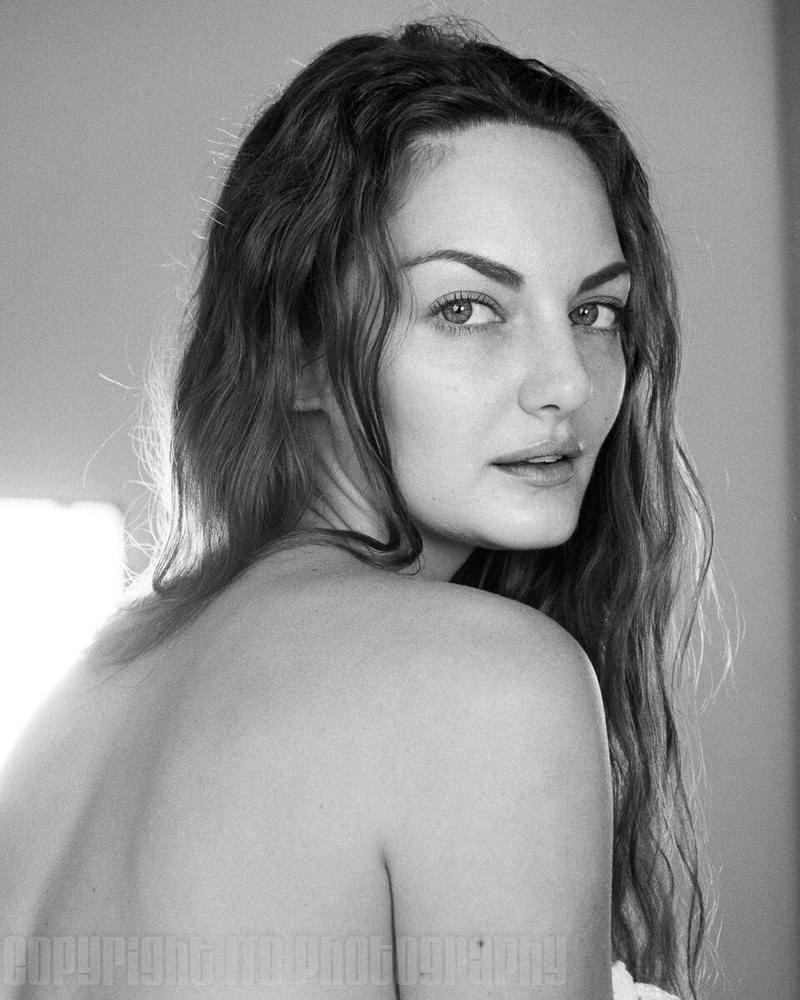 Female model photo shoot of Irina Key