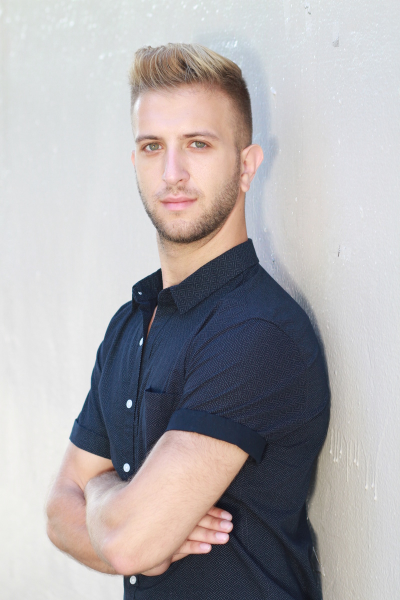 Male model photo shoot of Yaakov