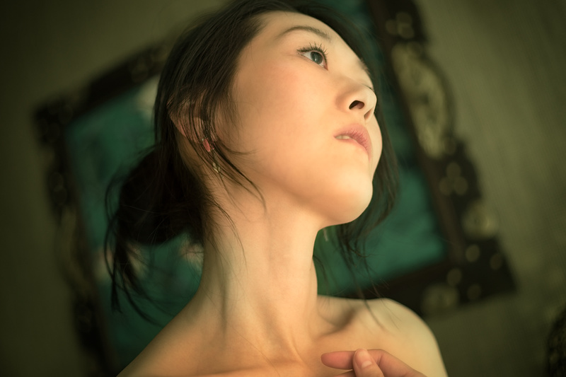Female model photo shoot of Riri-1205 by ken-ichi