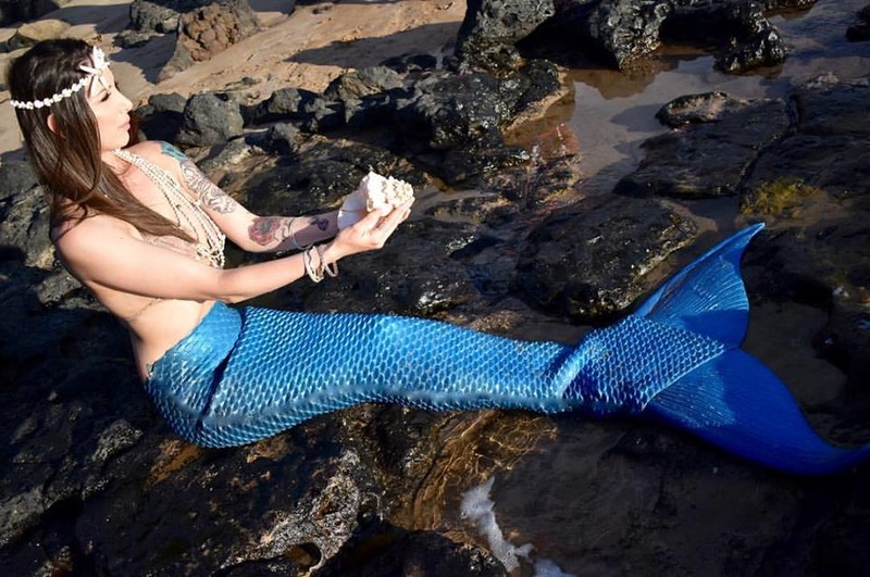 Female model photo shoot of Mermaid Michelle Wright in Maui
