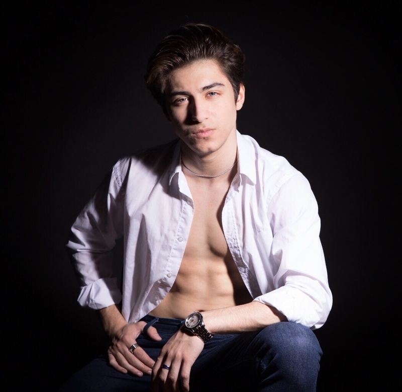 Male model photo shoot of IlkayWr