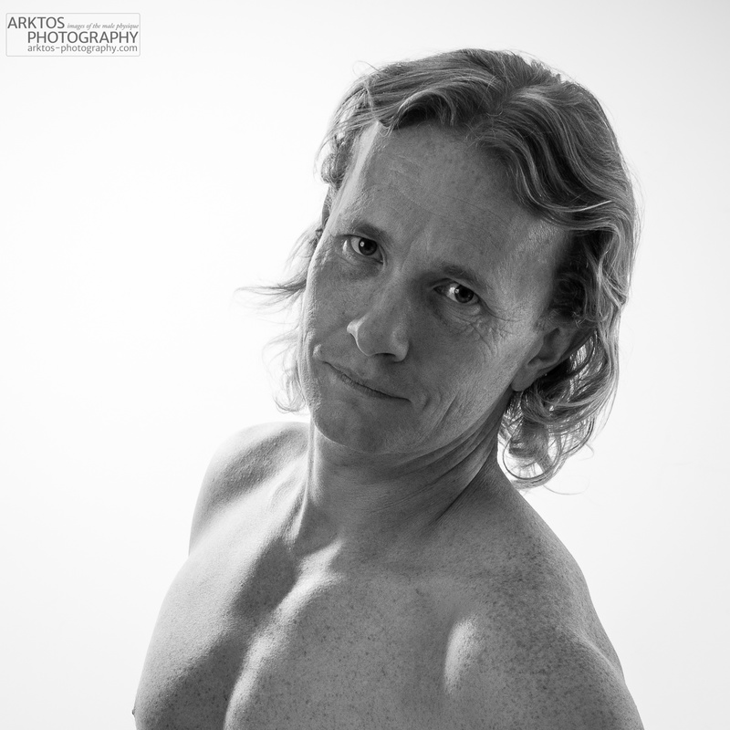 Male model photo shoot of E ten Pas by Hans Schellevis