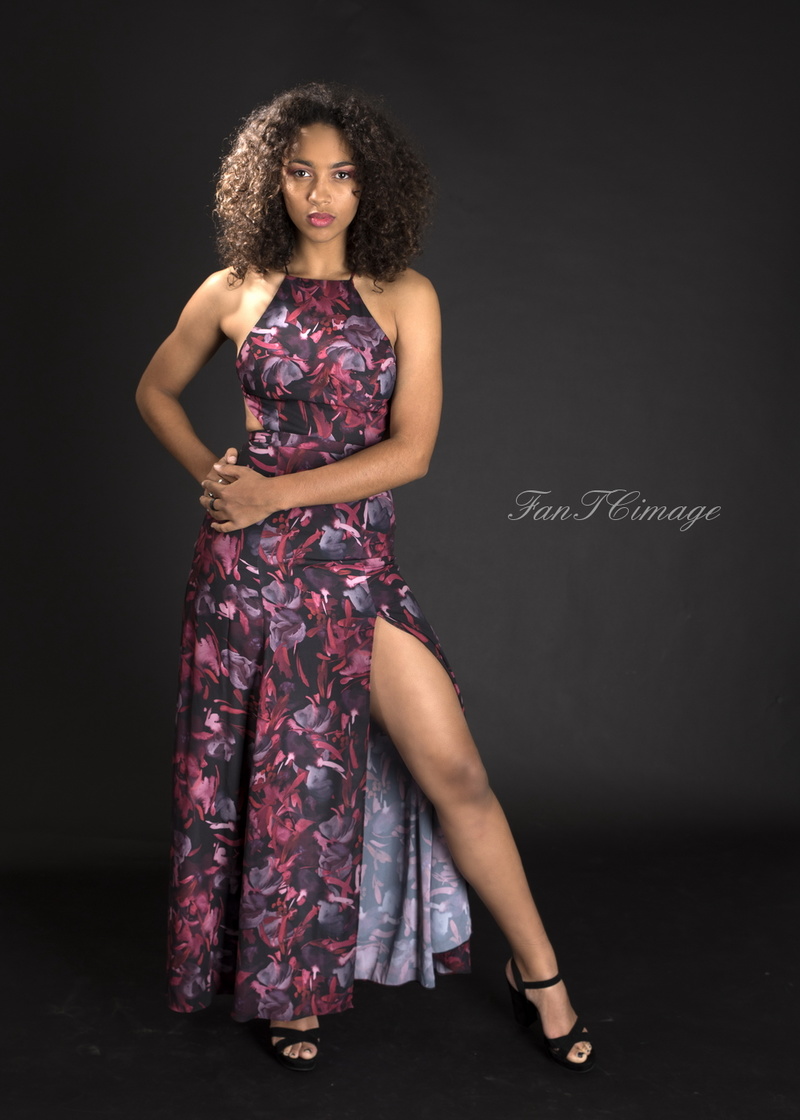 Female model photo shoot of RRymer by FanTCimage