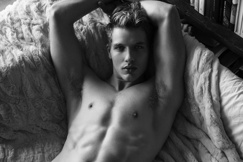 Male model photo shoot of Cole Allen Catlin