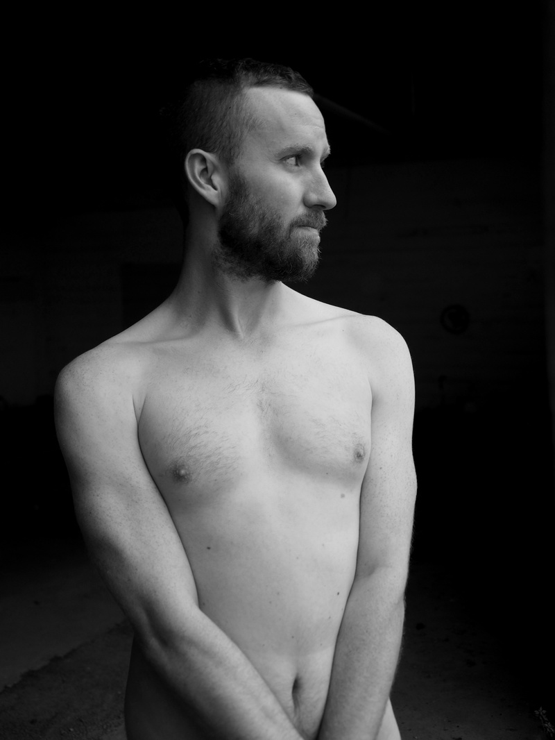 Male model photo shoot of dominoez by Worldwalker