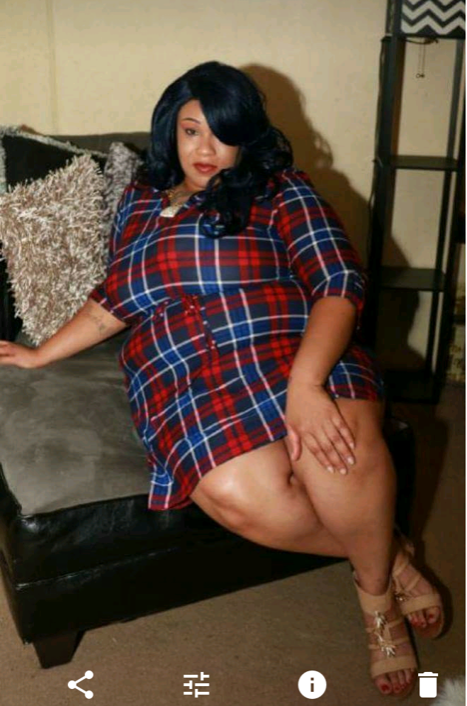 Female model photo shoot of ShayaeD33 in Pensacola