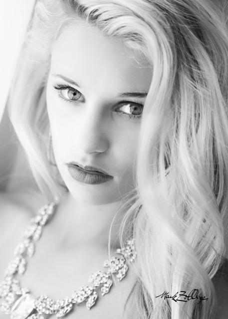 Female model photo shoot of Lexy Holt