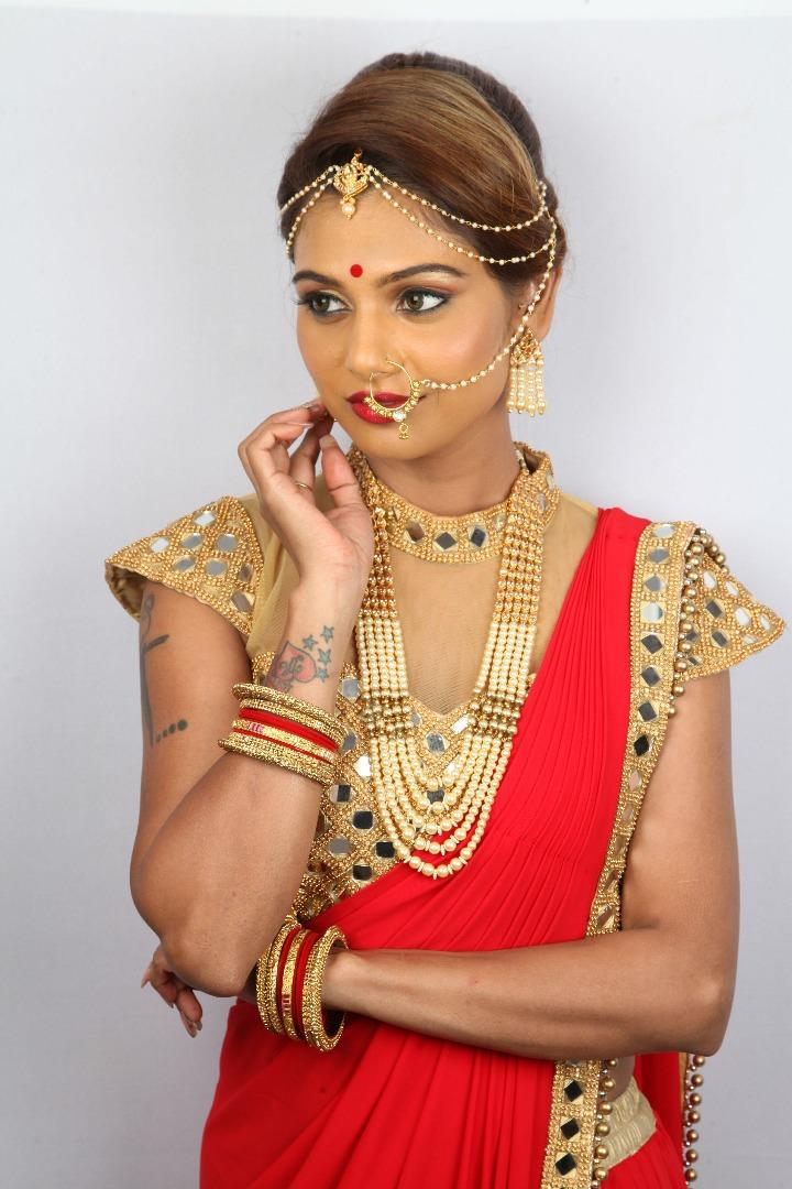 Female model photo shoot of Apoorva Rao