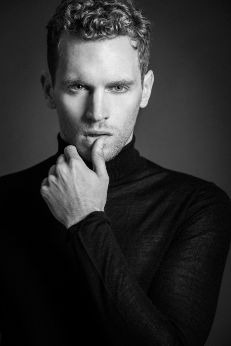 Male model photo shoot of DavidJohn