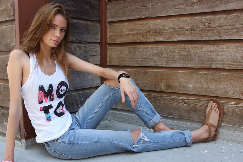 Female model photo shoot of Casey Carlin