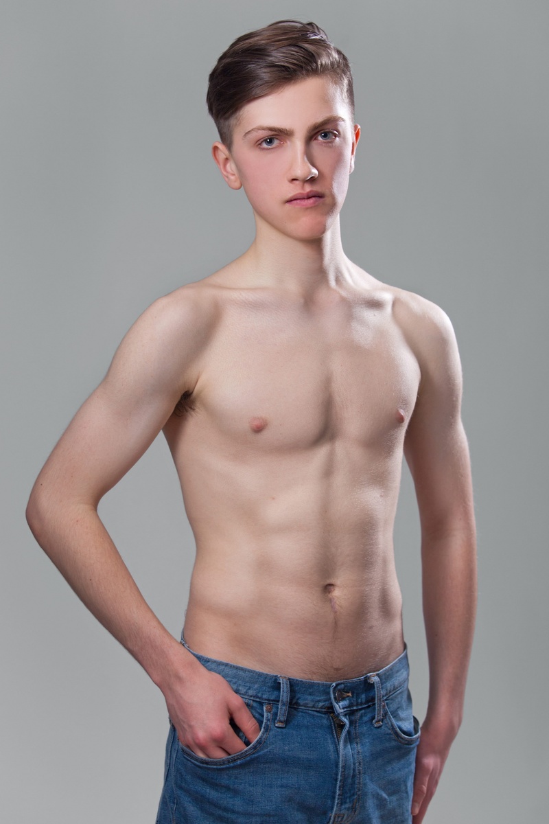 Male model photo shoot of Duncan McIntyre
