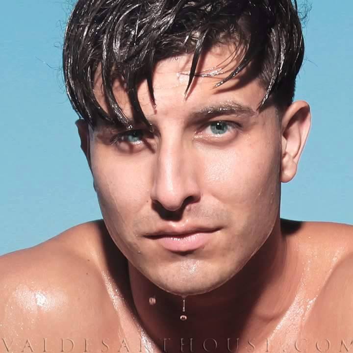 Male model photo shoot of ACaruso by Kemuel Valdes in Miami Florida