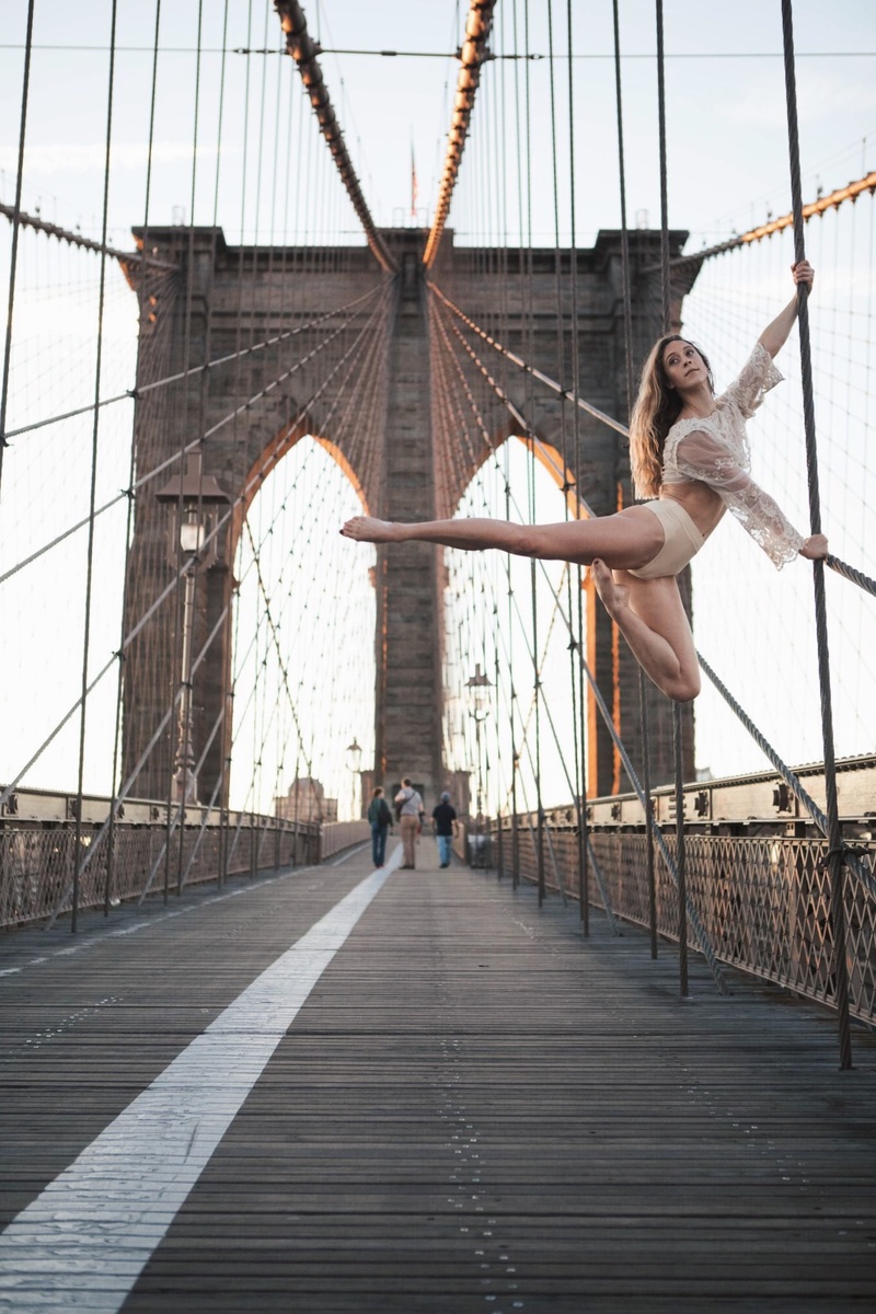 Female model photo shoot of CassandraDella in Brooklyn Bridge