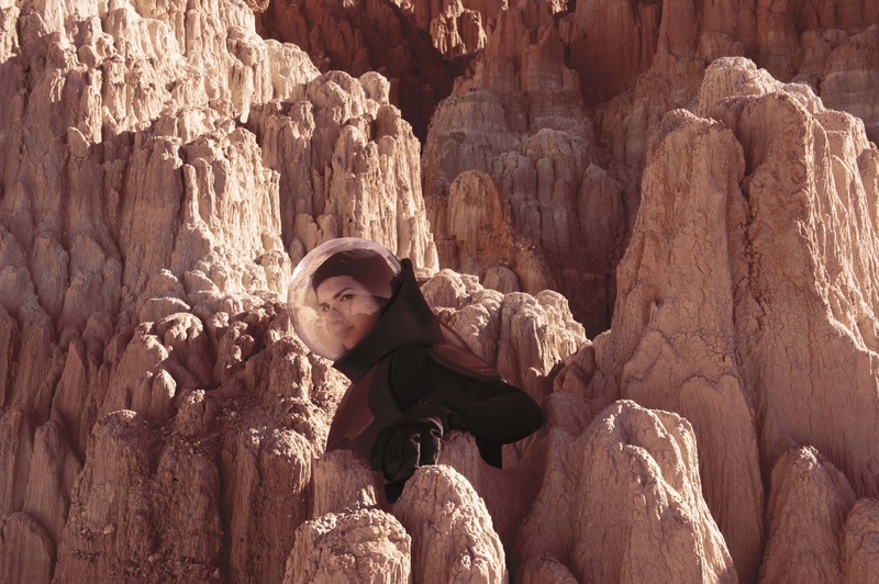 Female model photo shoot of Mafgy in Mars ;]