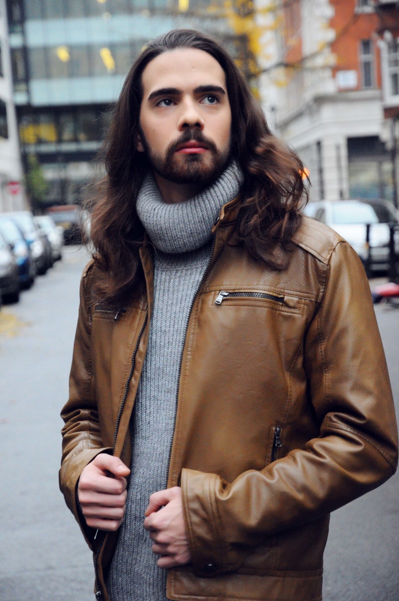 Male model photo shoot of Tim Bingham in London