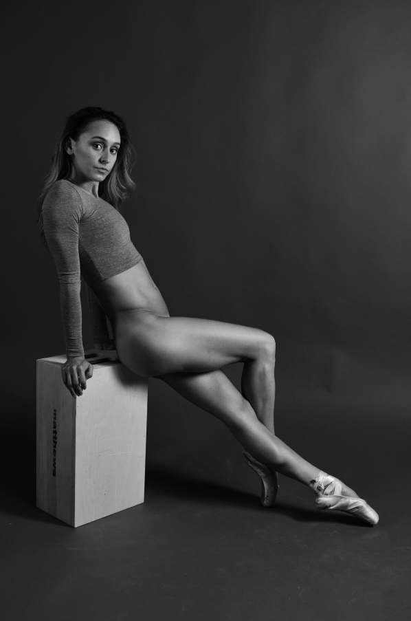 Female model photo shoot of Joselynn Cortes 