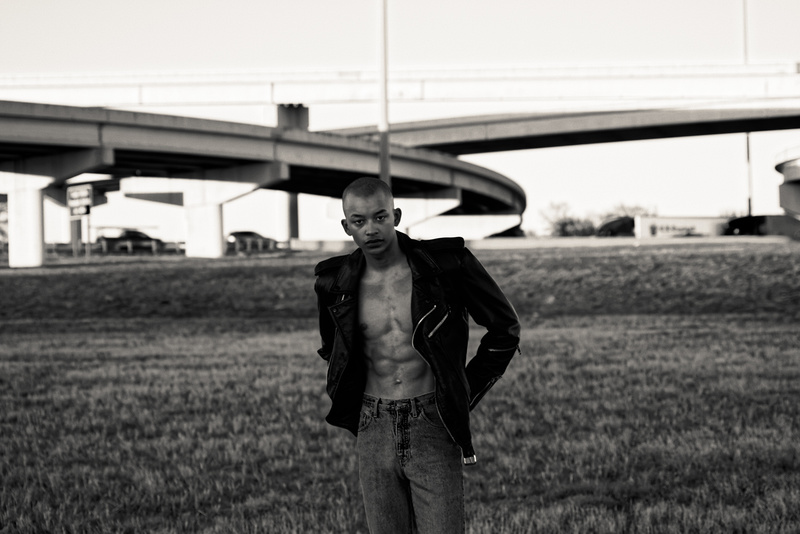 Male model photo shoot of Rick Vaughn