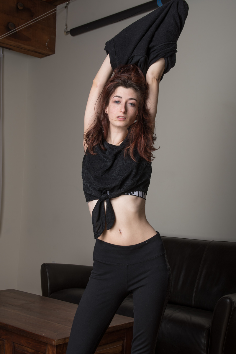 Female model photo shoot of ScarlettWest
