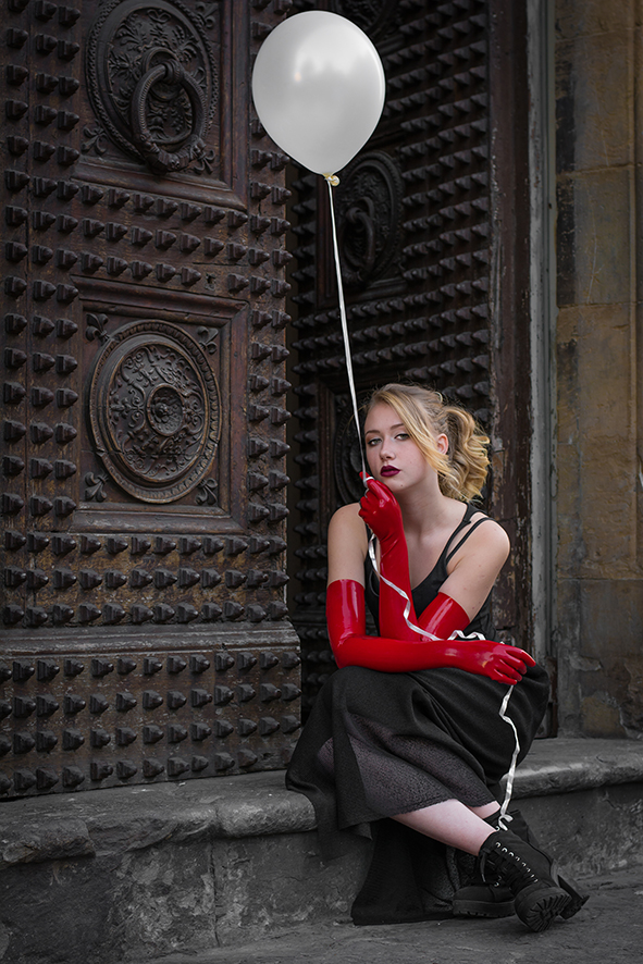 Female model photo shoot of Natalia Tomkiewicz by Francesco Sani in Florence