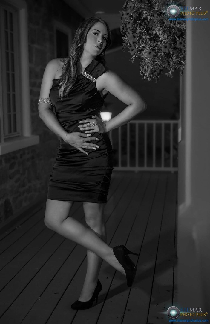 Female model photo shoot of Fasion_Mel