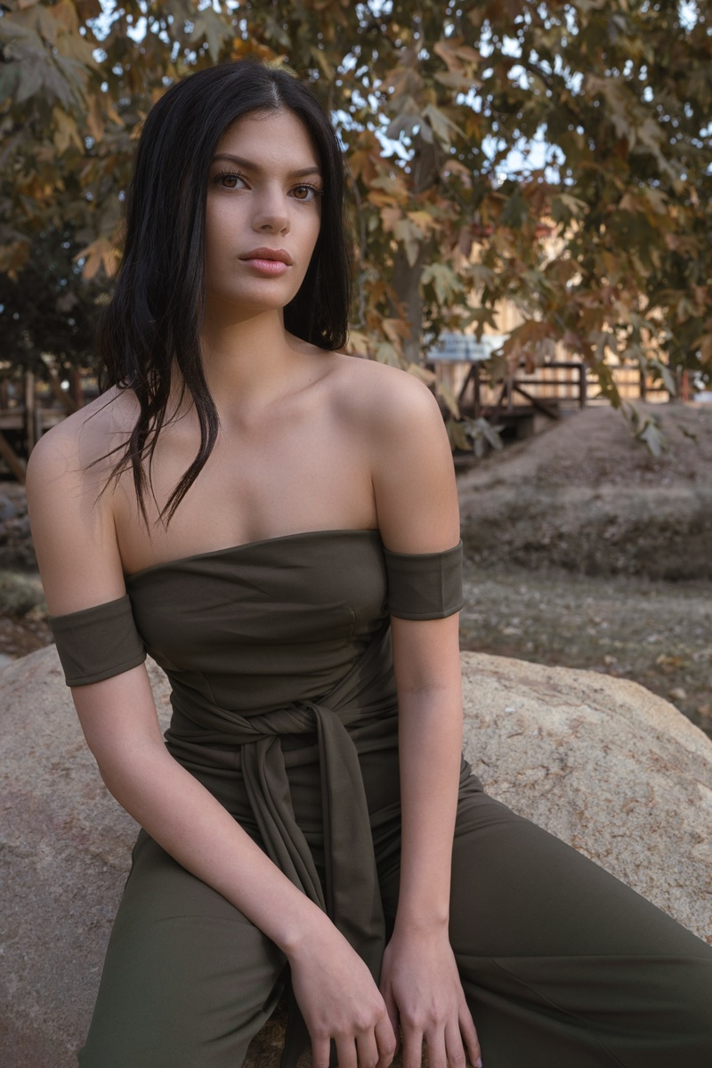 Female model photo shoot of Gabriellasoria1