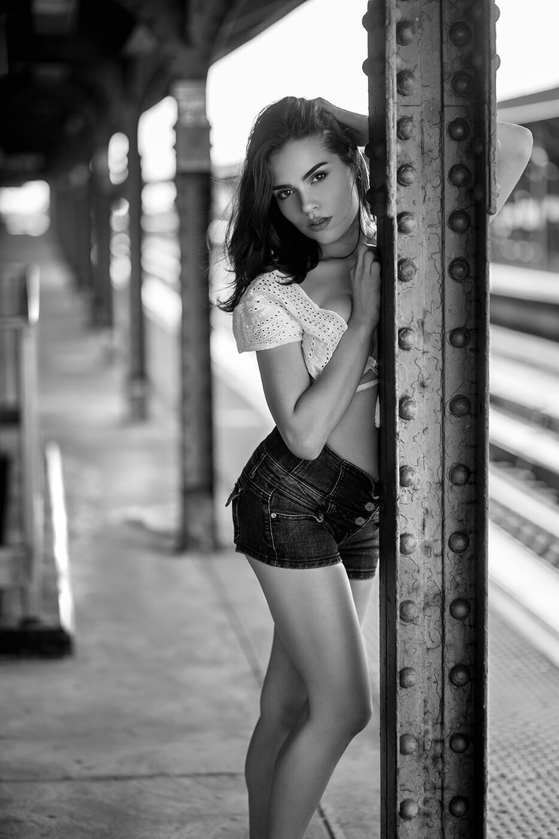 Female model photo shoot of itsonlytaylor in Coney Island