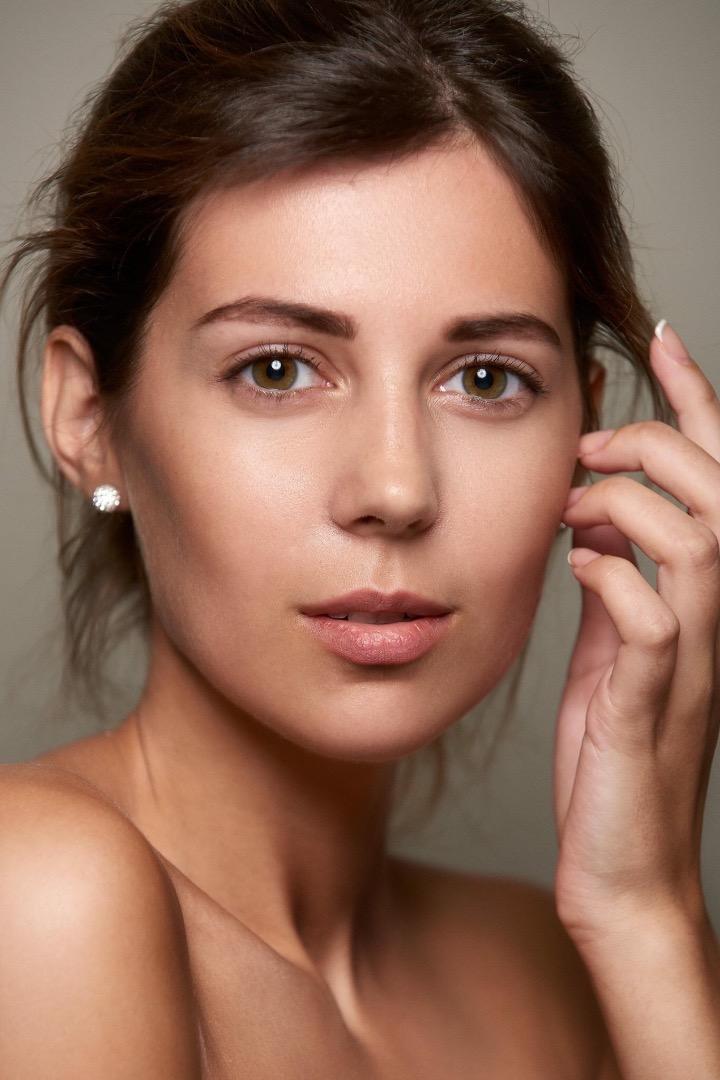 Female model photo shoot of Alena Moskalenko