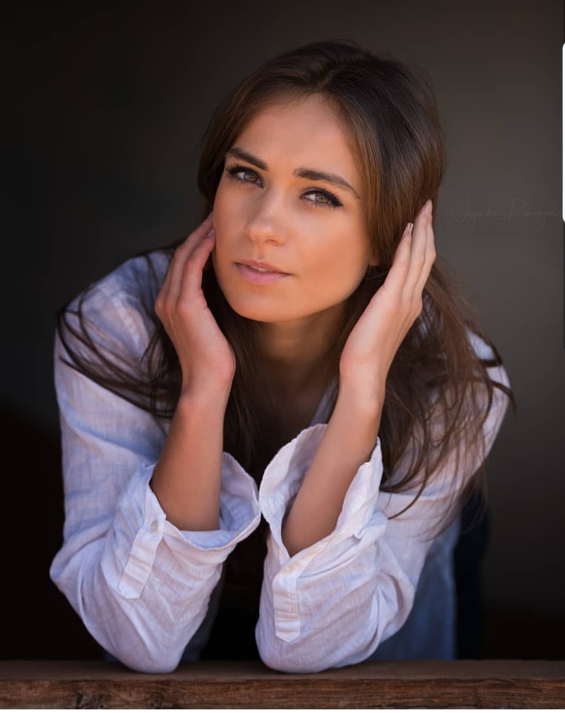Female model photo shoot of Anna_Moiseieva in Dubai, UAE
