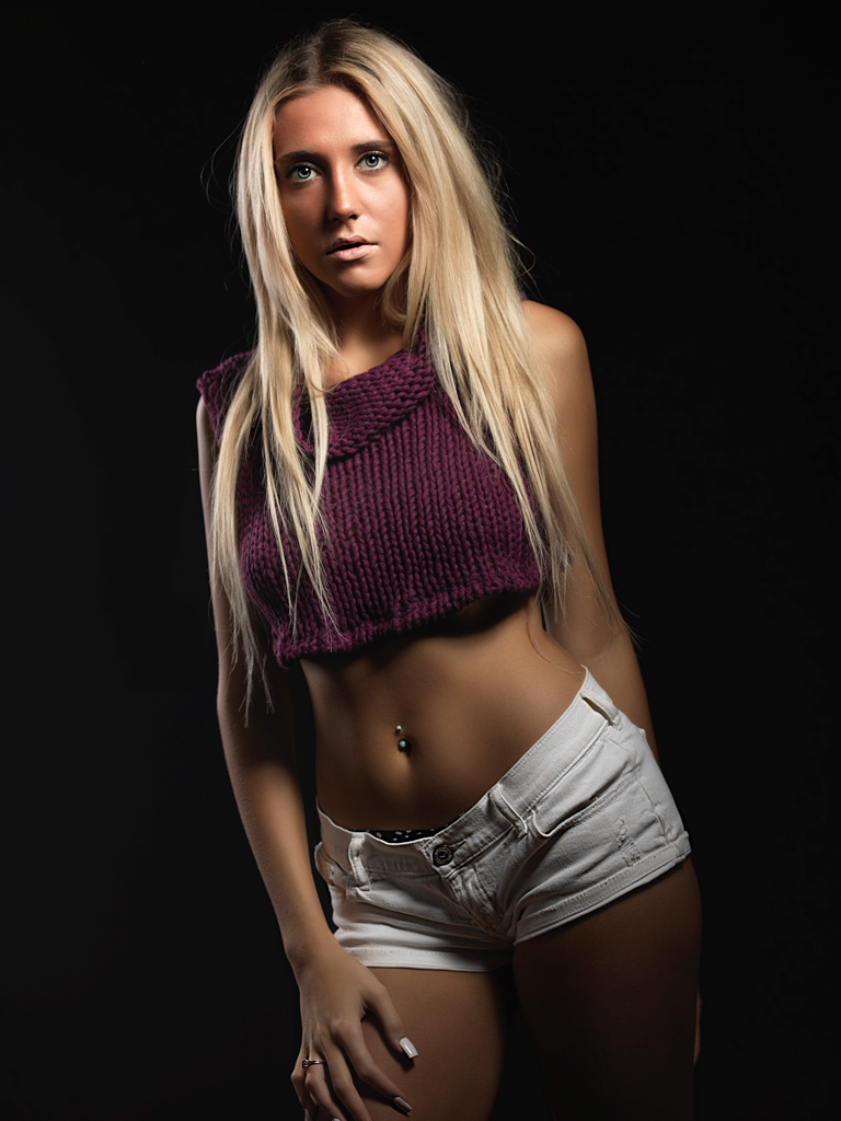 Female model photo shoot of LaurenMiral