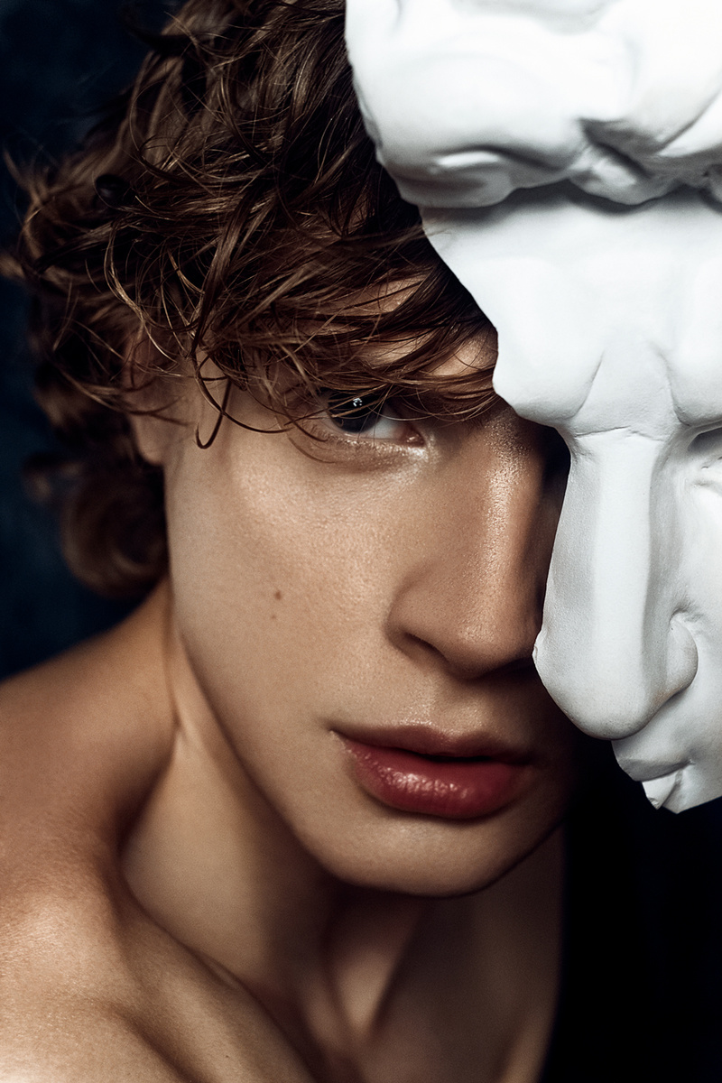 Male model photo shoot of Alex ivanoff
