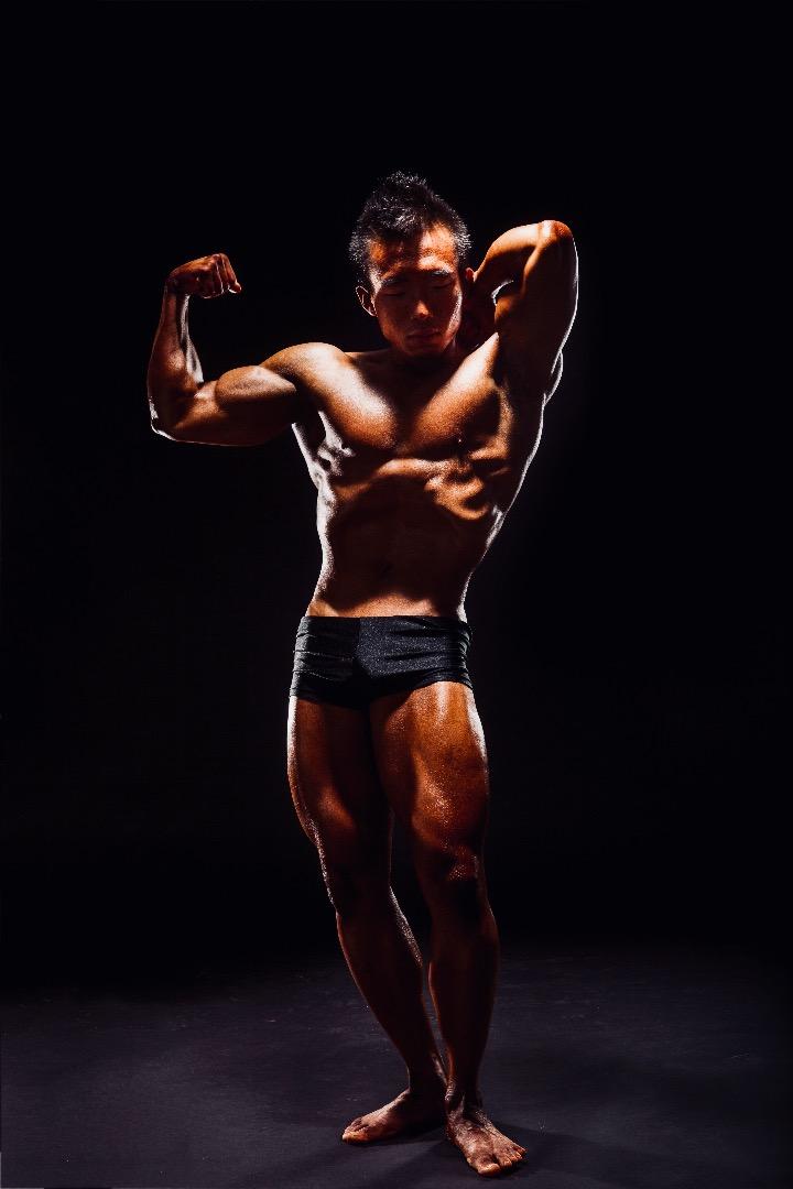 Male model photo shoot of Victor Lee 1995