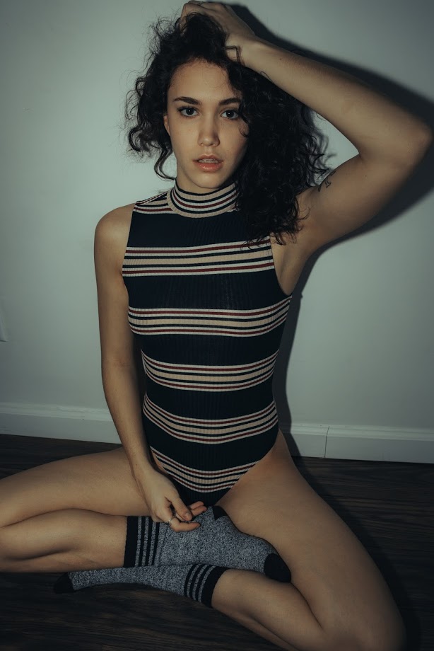 Female model photo shoot of Lauren Michelle