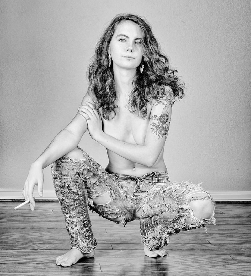 Female model photo shoot of Maia del Mazo
