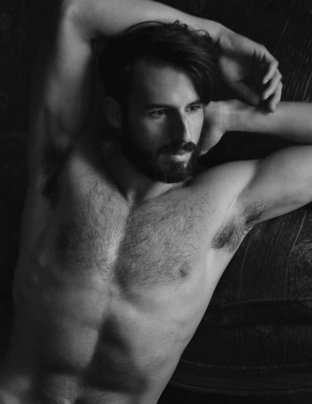 Male model photo shoot of Sean Ledesma