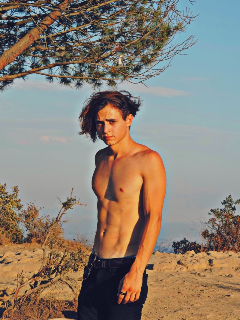 Male model photo shoot of LukeV in The Wisdom Tree, Los Angeles