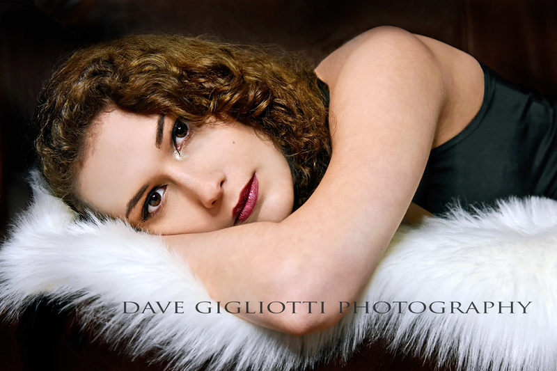 Female model photo shoot of Liz Annox by DGImages