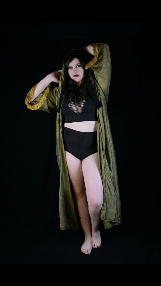 Female model photo shoot of Dmitria Page