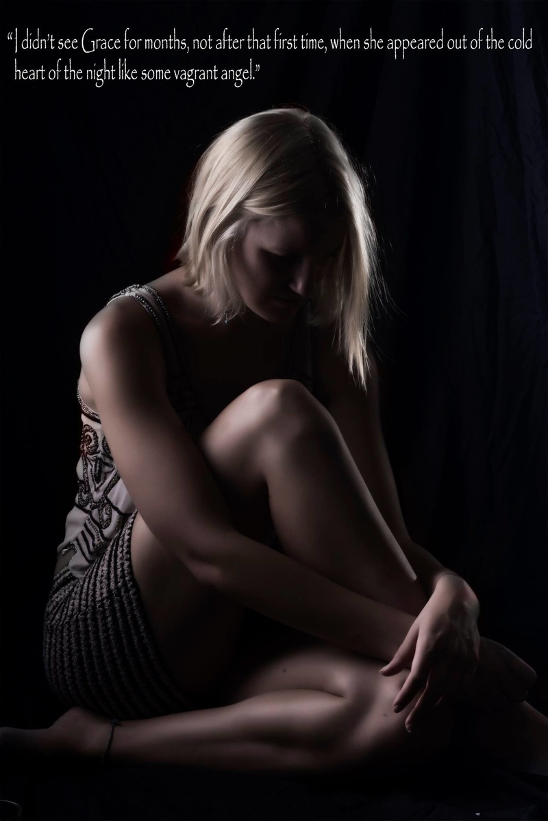 Female model photo shoot of Ellie Paton