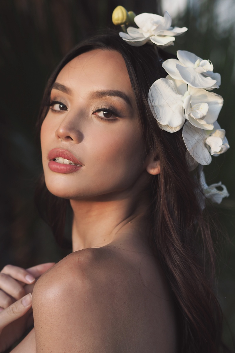 Female model photo shoot of Kataluna Enriquez