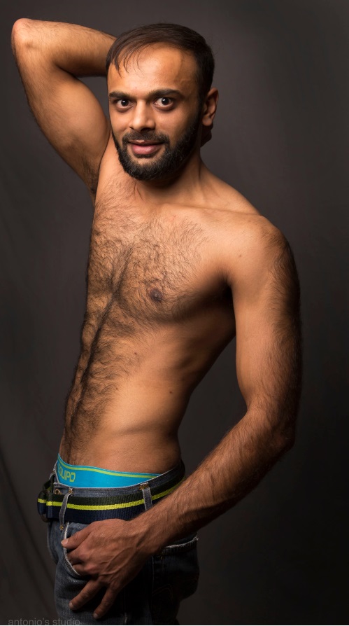 Male model photo shoot of Kitster by photo-click